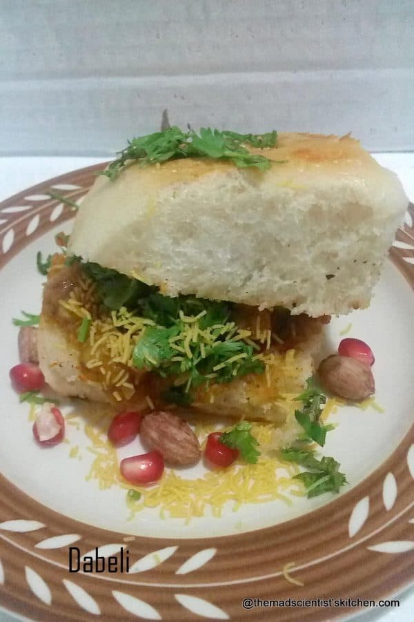 Dabeli Kutchi Dabeli, Streetfood, Chaat