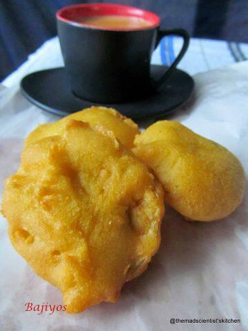 Bajiyos /Djiboutian Fried Vegetables/ Aloo Pakora with tea