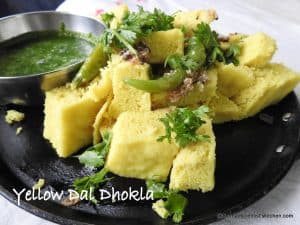 Mung dal dhokla, Yellow gram steamed savoury cakes