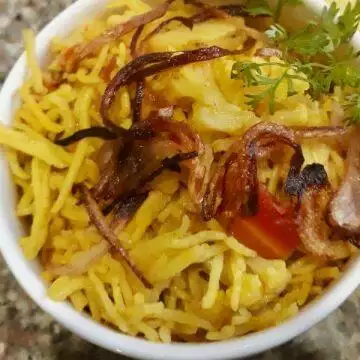 One-pot rice Tehri, vegetarian