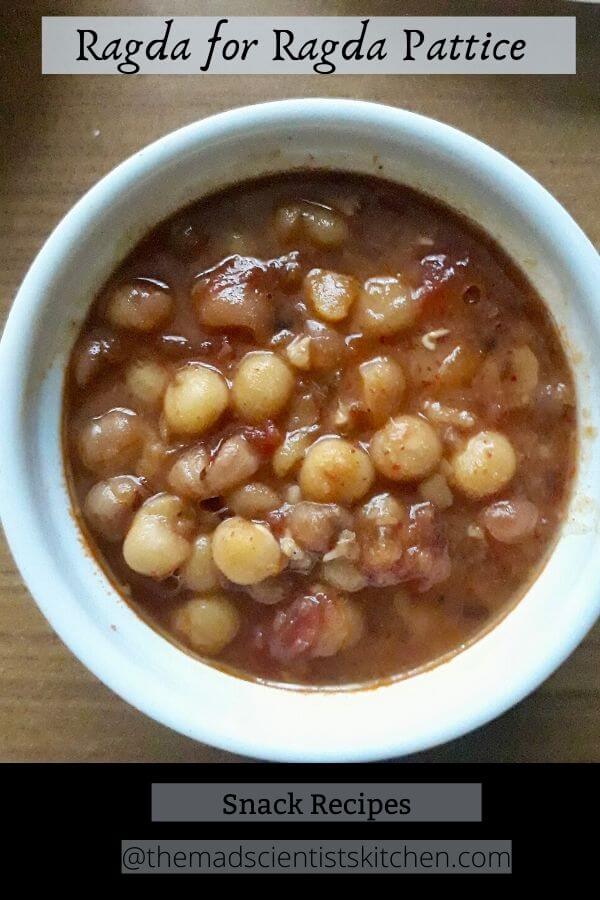 Ragda, a gravy of rehydrated white peas ready to serve delicious chaat