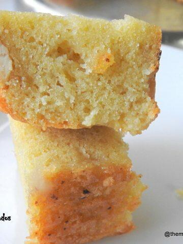 Cake with Cashew nuts