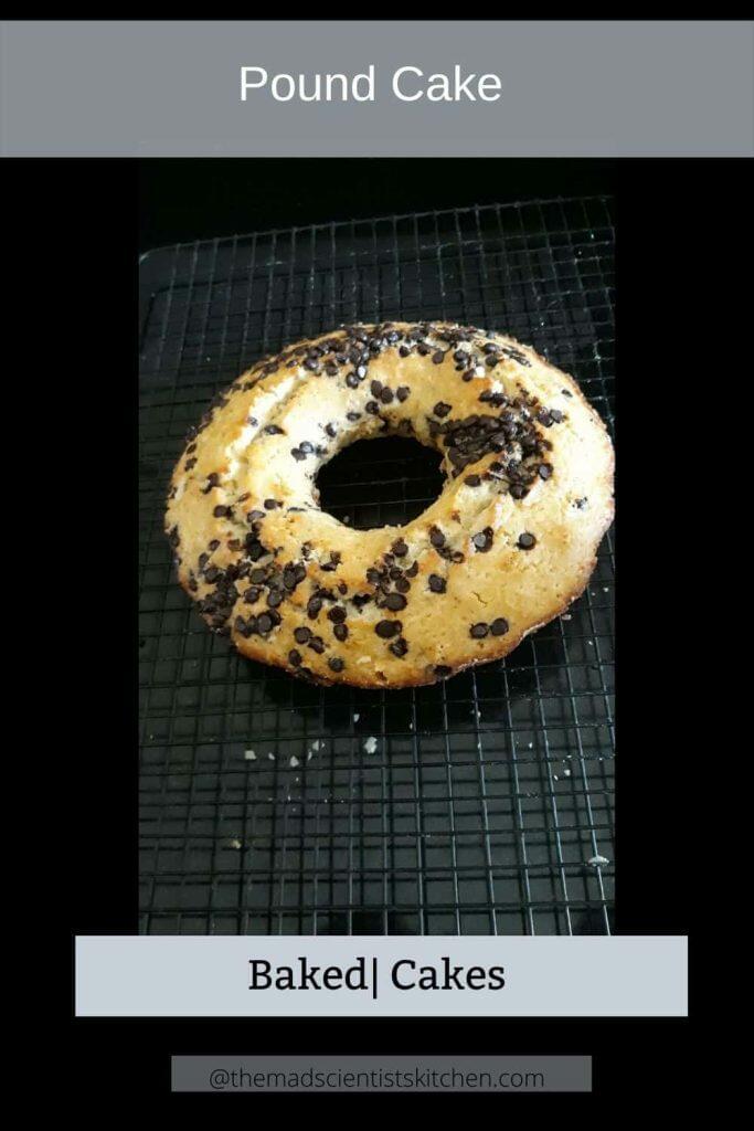 Pound cake with chooclate chips